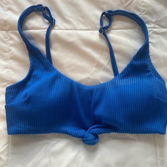 Hollister Swim Hollister Bikini Top Size Medium Poshmark
